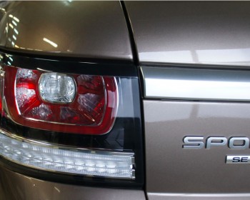 ЗАМЕНИЛИ ТОРМОЗНЫЕ КОЛОДКИ НА RANGE ROVER SPORT